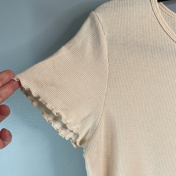 AMERICAN EAGLE Waffle Knit T-Shirt Nude Lettuce Hem Short Sleeves Crewneck L - Picture 4 of 11